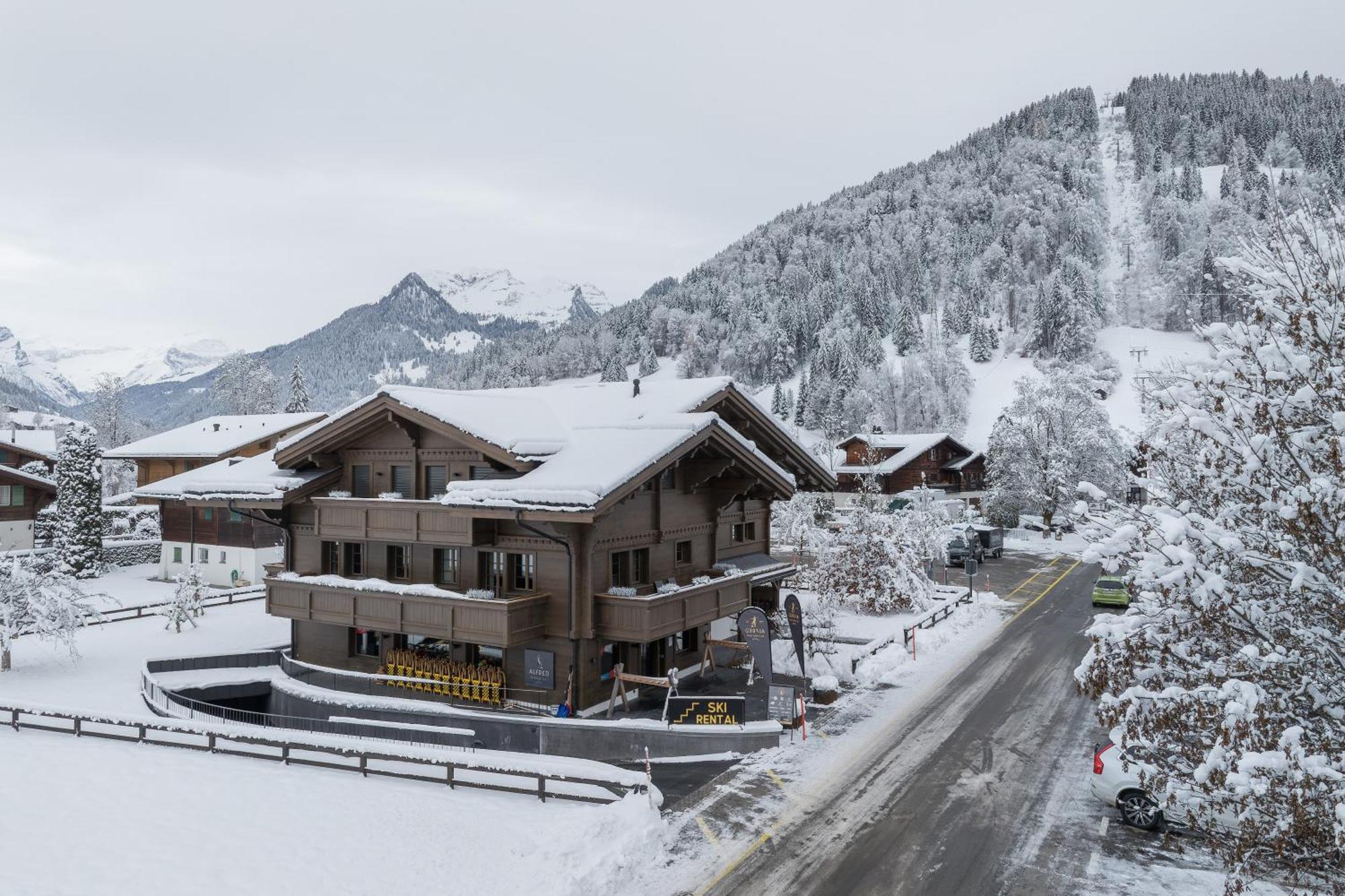 Swiss Hotel Apartments - Gstaad Exterior foto